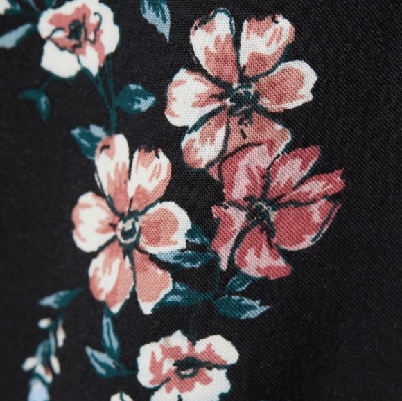 H & M Black Floral Mini Dress (Divided) Size 2 - Picture 13 of 15